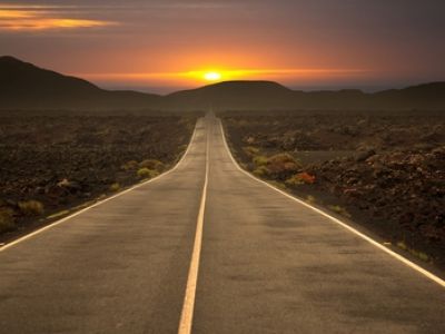 https://pixabay.com/de/stra%C3%9Fe-autobahn-reise-asphalt-3186188/